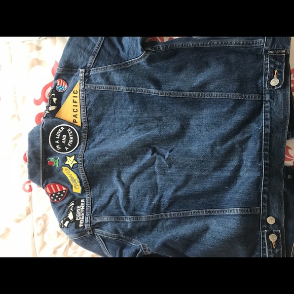 Womens Levi Patched Denim Jacket - Picture 2 of 2
